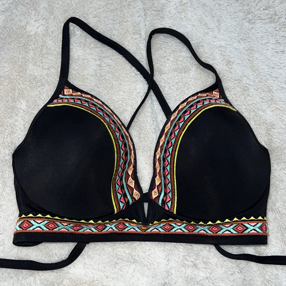 Black bikini top